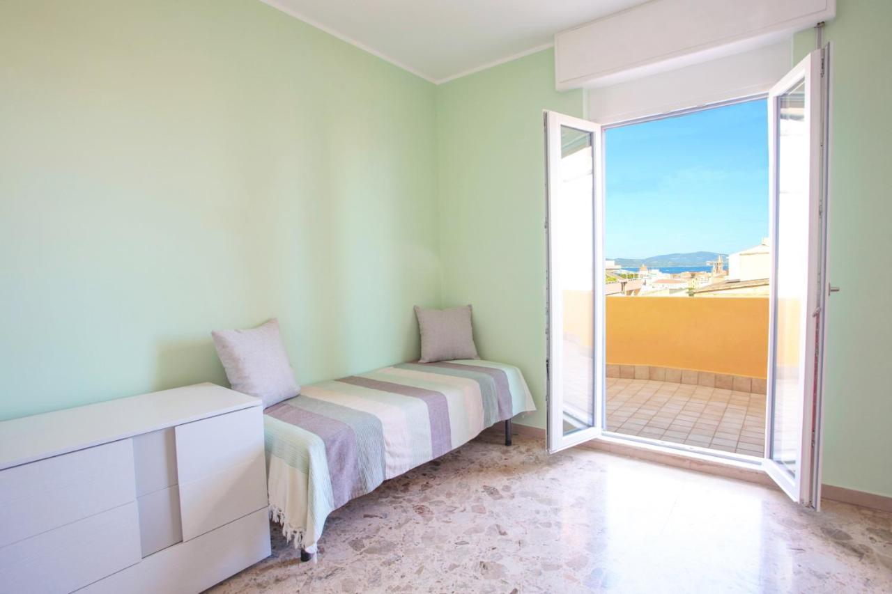 Attico Alice Apartment Alghero Luaran gambar